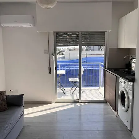 Floor Flat In 2
